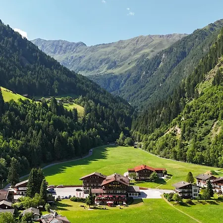 Brennerspitz 4* ノイシュティフト・イム・シュトゥーバイタール