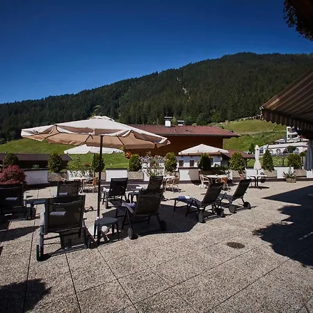 Brennerspitz فندق 4*